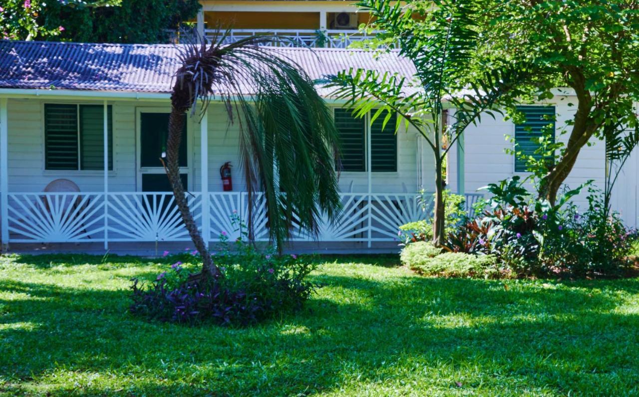 Yellow Bird Sea Hotel Negril Exterior foto