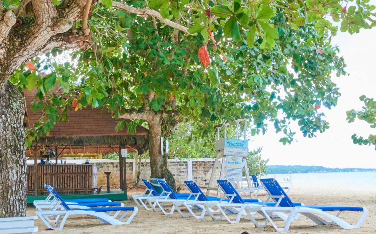 Yellow Bird Sea Hotel Negril Exterior foto